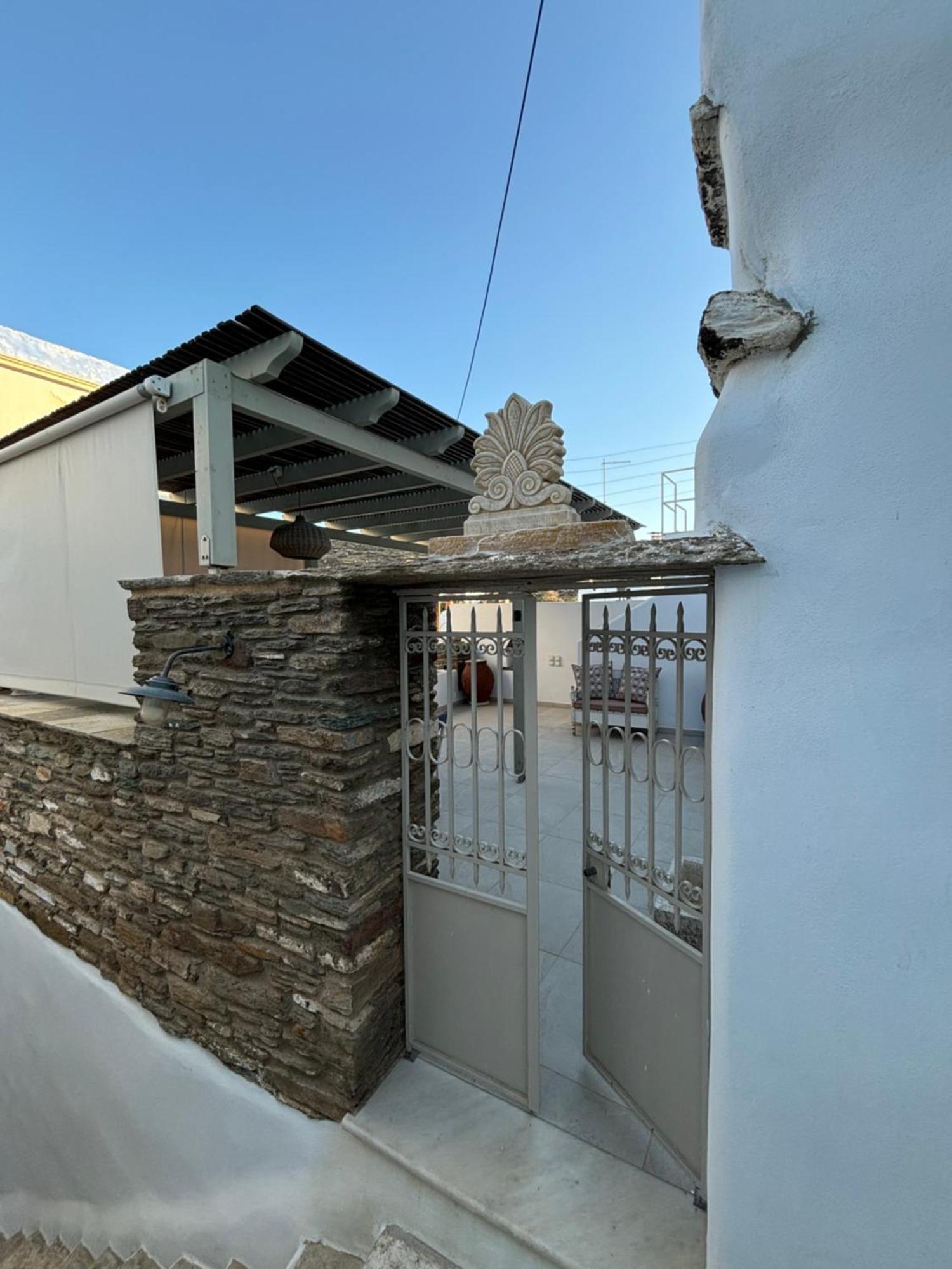 Serenity Living Platia, Tinos Buitenkant foto